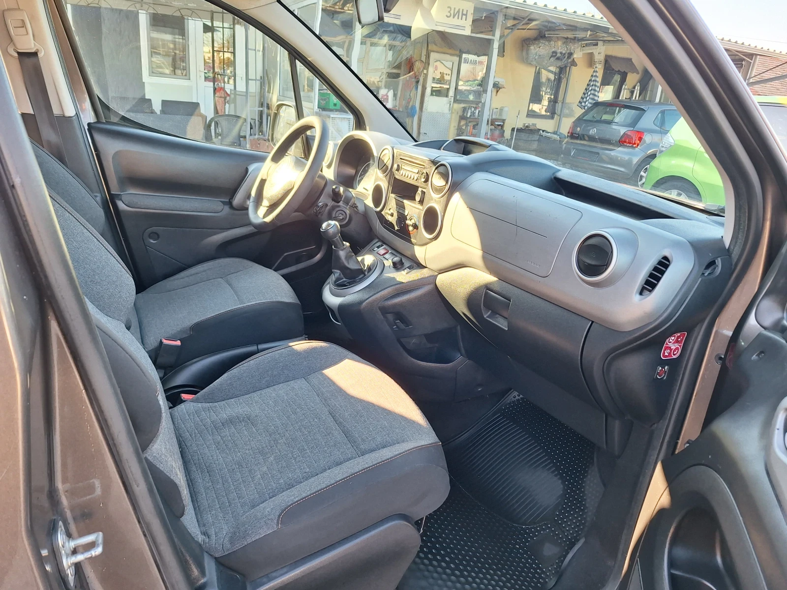 Citroen Berlingo 1.6 HDI 6+ 1 | Mobile.bg — изображение 11