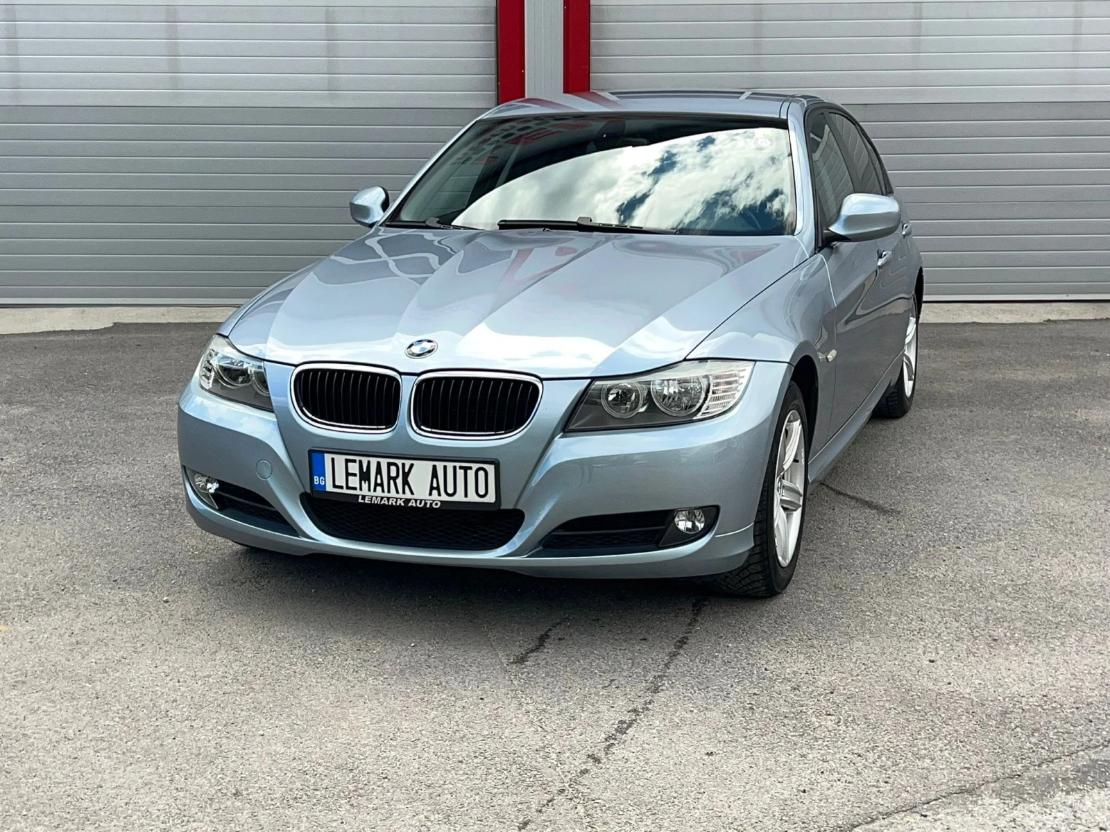 BMW 316 I ADVANTAGE KLIMATRONIK 6-СКОРОСТИ ЛИЗИНГ!!! - изображение 4