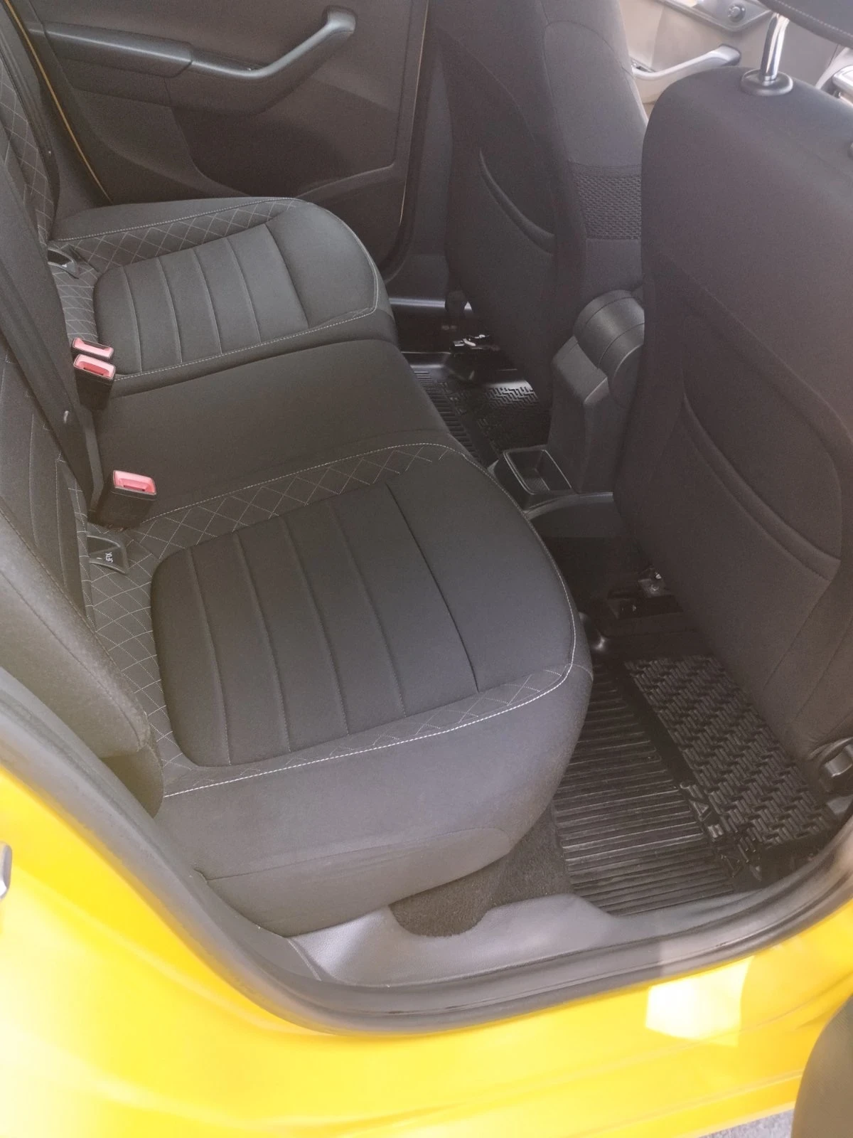 Skoda Fabia 90кс 1.4 - изображение 9