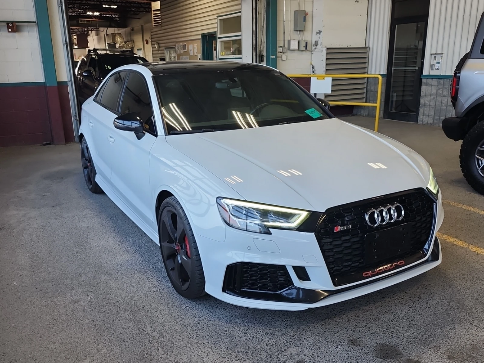 Audi Rs3 * АвтоКредит*  - изображение 2