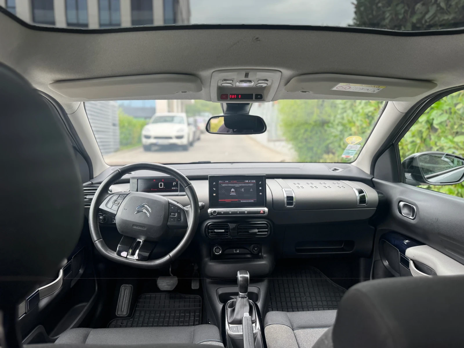 Citroen C4 Cactus 1.5 BlueHdi AUTOMATIC - изображение 10