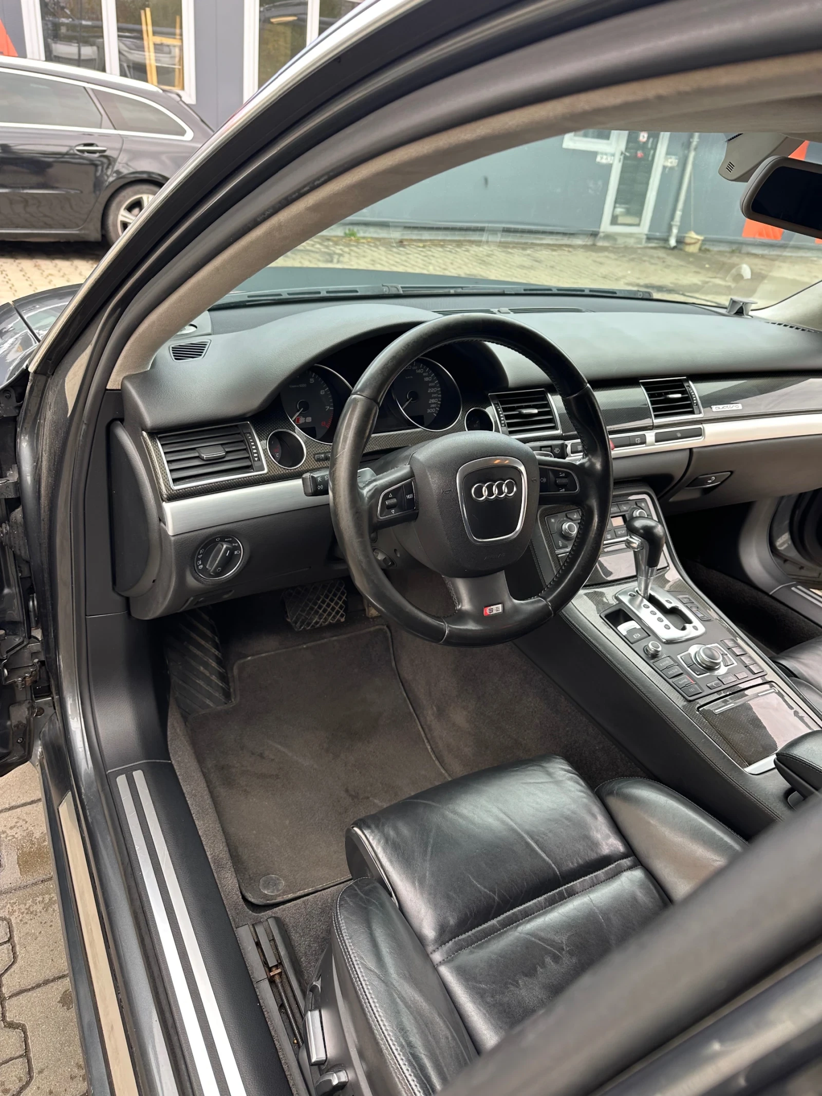 Audi S8 D3 S8 5, 2 бензин | Mobile.bg — изображение 14