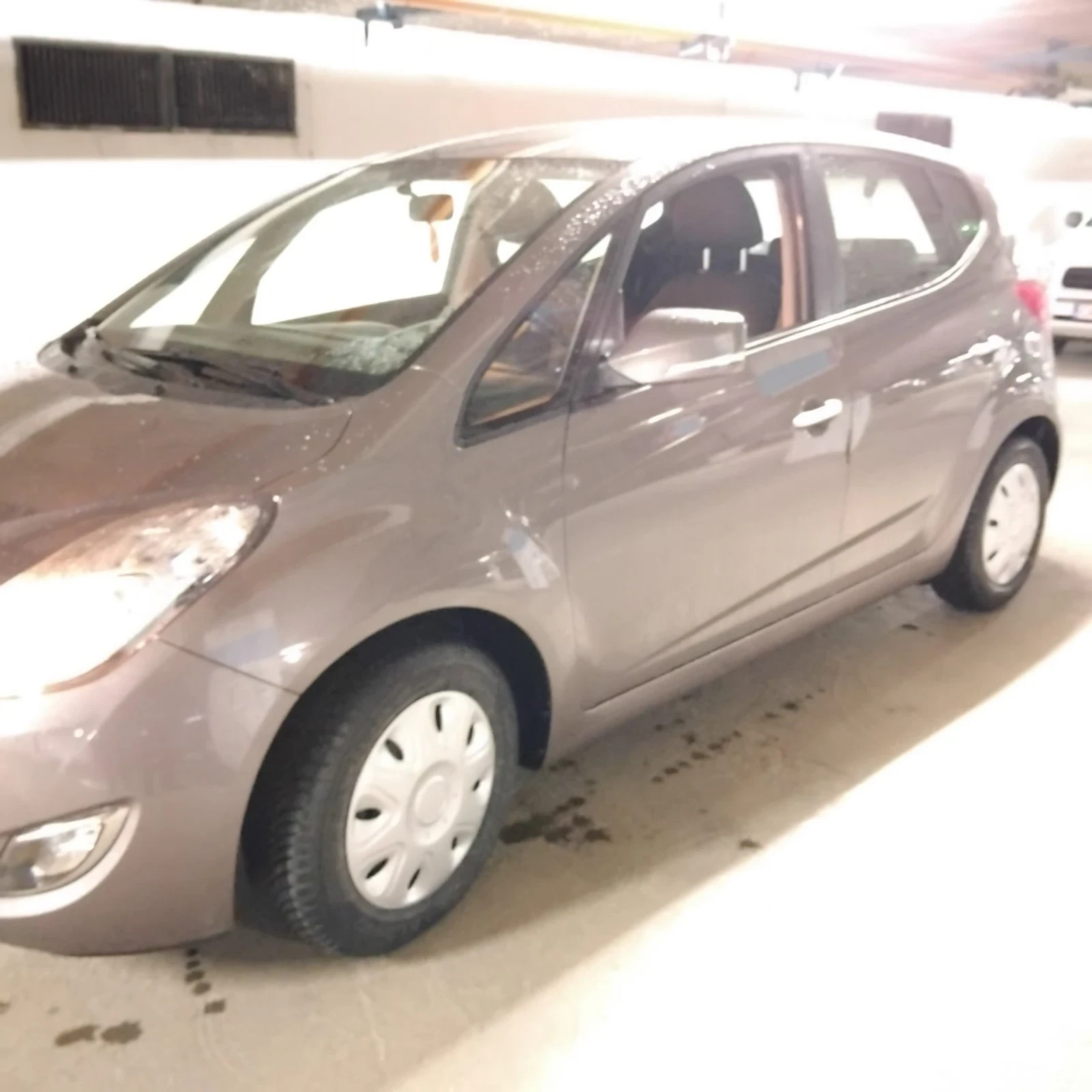 Hyundai Ix20 1.6 - изображение 3