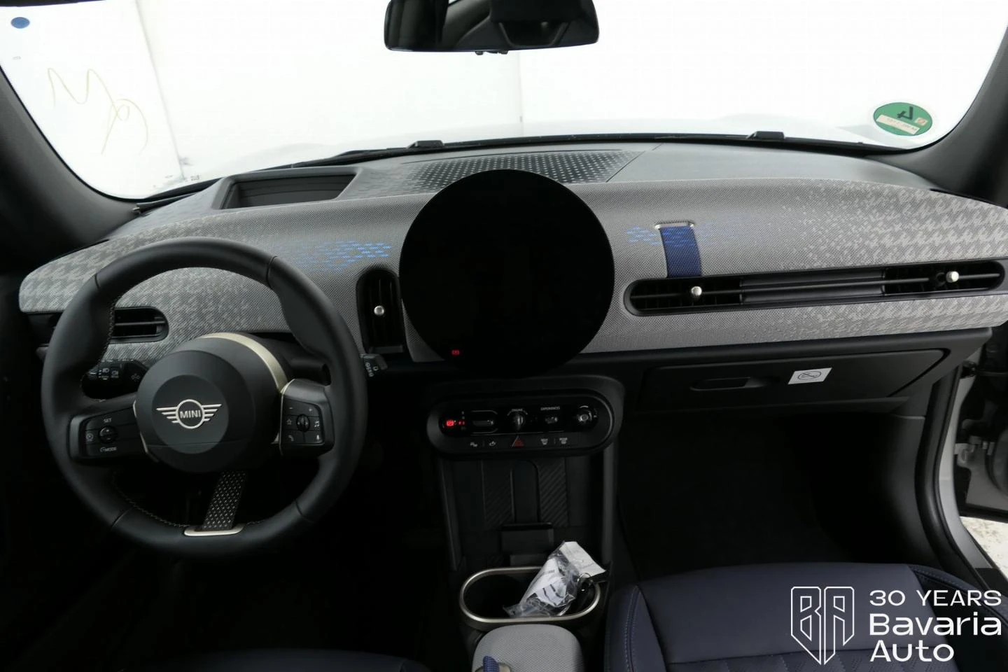 Mini Cooper MINI Cooper C Favoured Trim | Mobile.bg   6