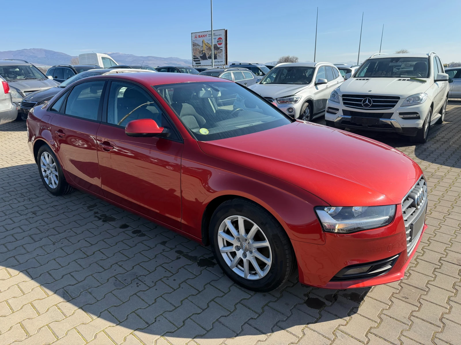 Audi A4 2.0TDI NAVI EURO 5, снимка 4 - Автомобили и джипове - 53637331
