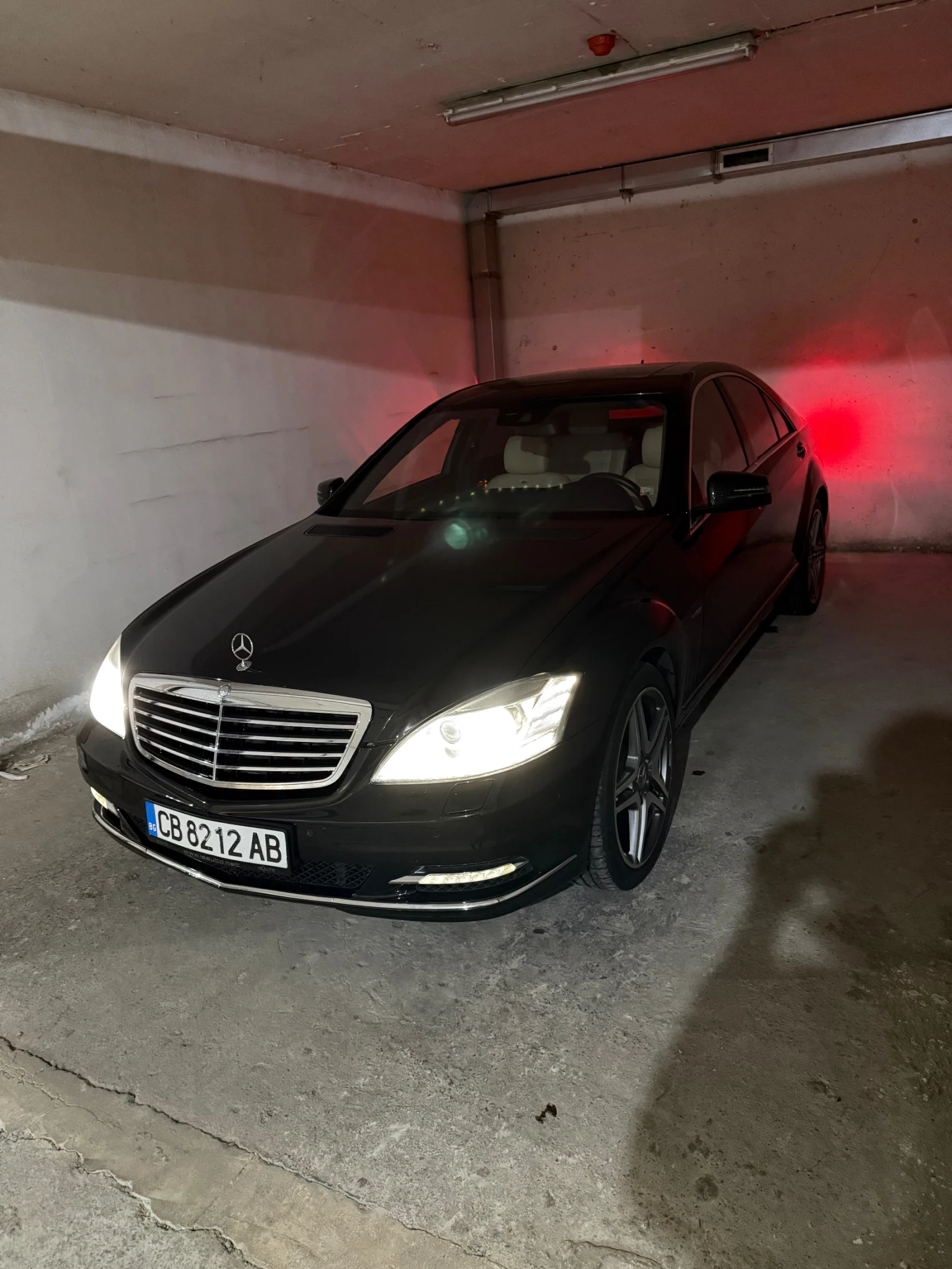 Mercedes-Benz S 500, снимка 2 - Автомобили и джипове - 53794576