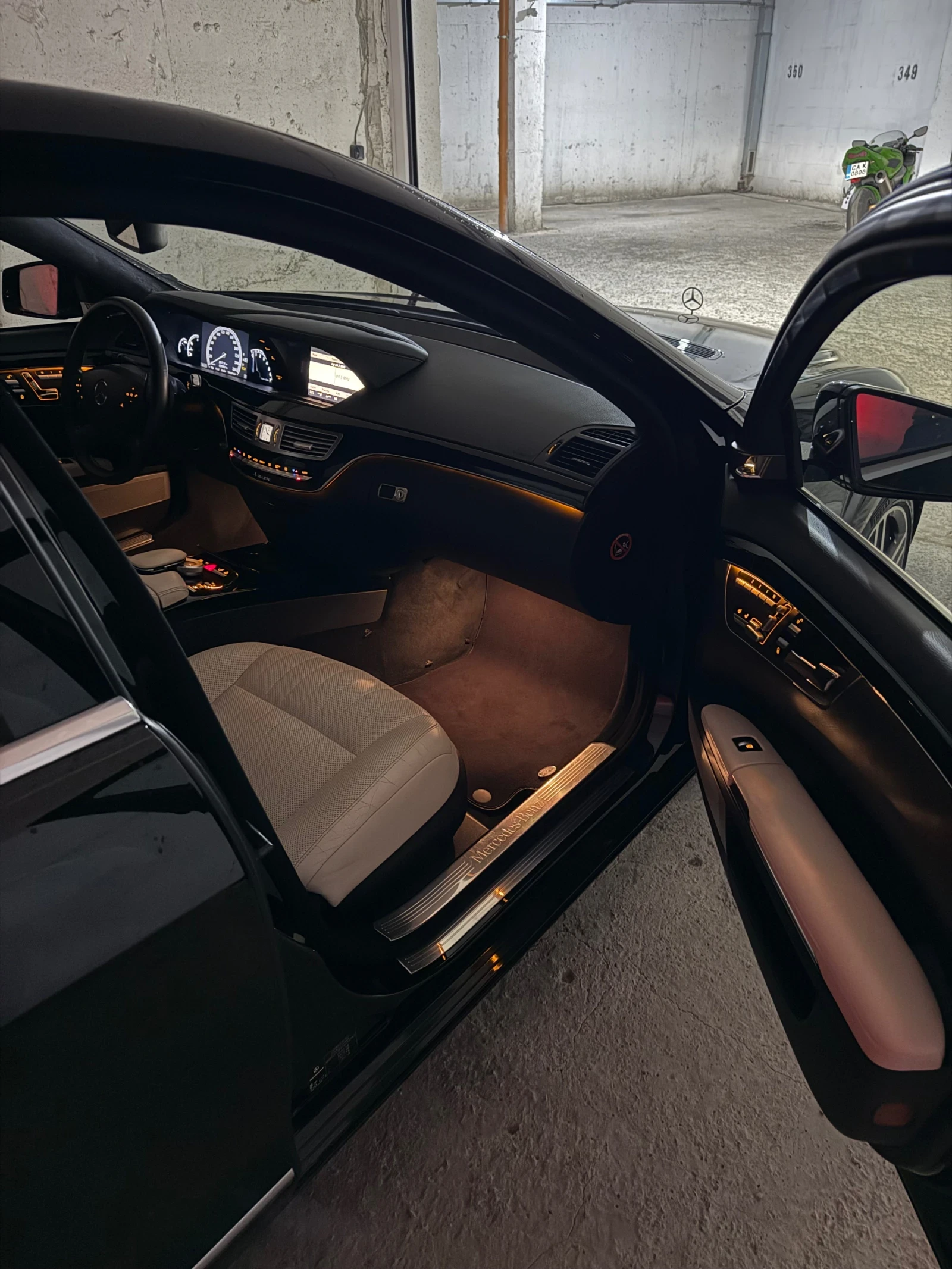 Mercedes-Benz S 500, снимка 9 - Автомобили и джипове - 53794576