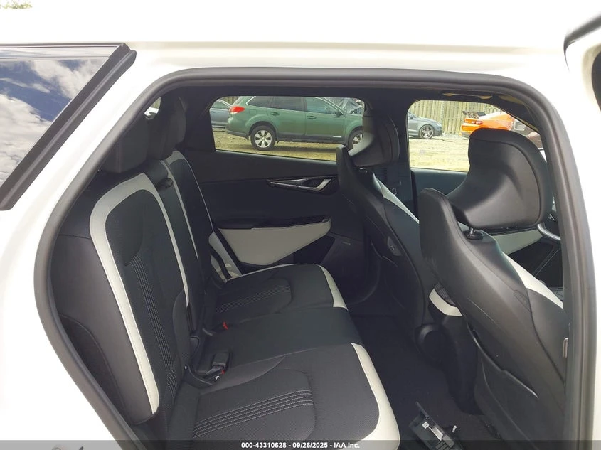 Kia EV6 Gt-Line, снимка 8 - Автомобили и джипове - 53935934