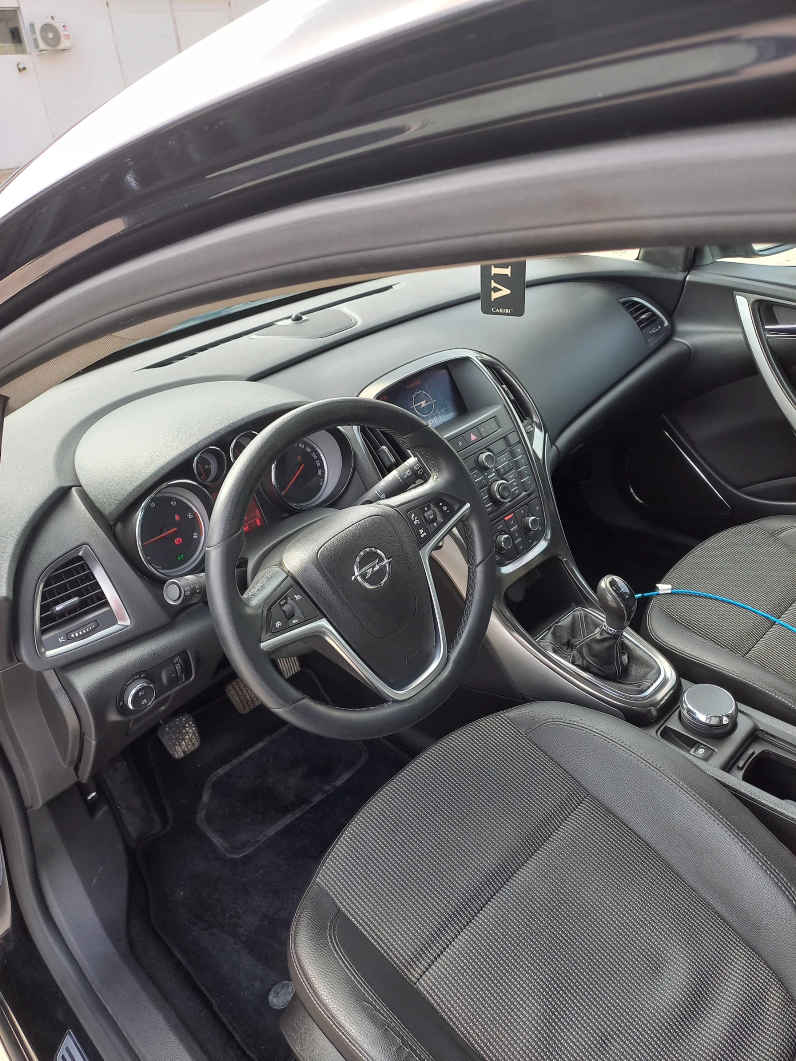 Opel Astra, снимка 10 - Автомобили и джипове - 54241204