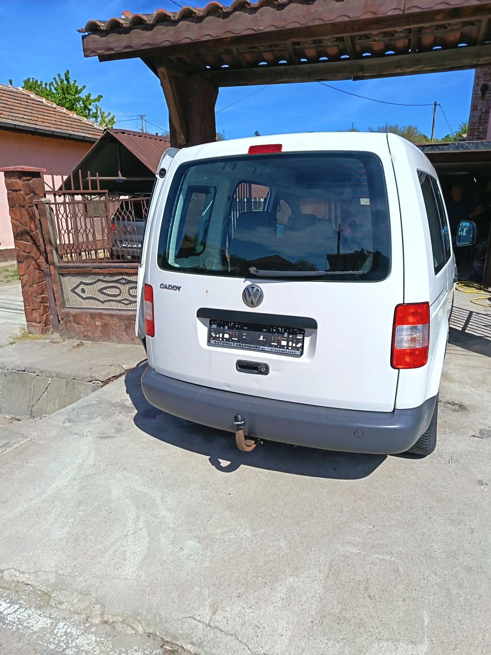 VW Caddy 2.0 SDI, снимка 7 - Автомобили и джипове - 54419776