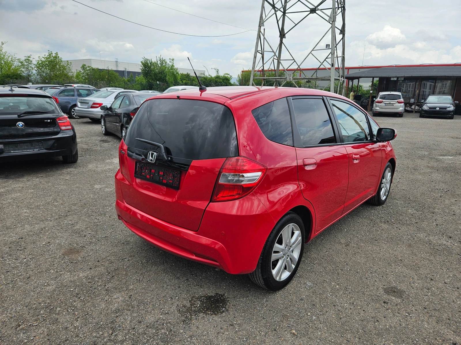 Honda Jazz 1.4I-VTEC АВТОМАТИК-ПЕРФЕКТНА, снимка 4 - Автомобили и джипове - 54510930