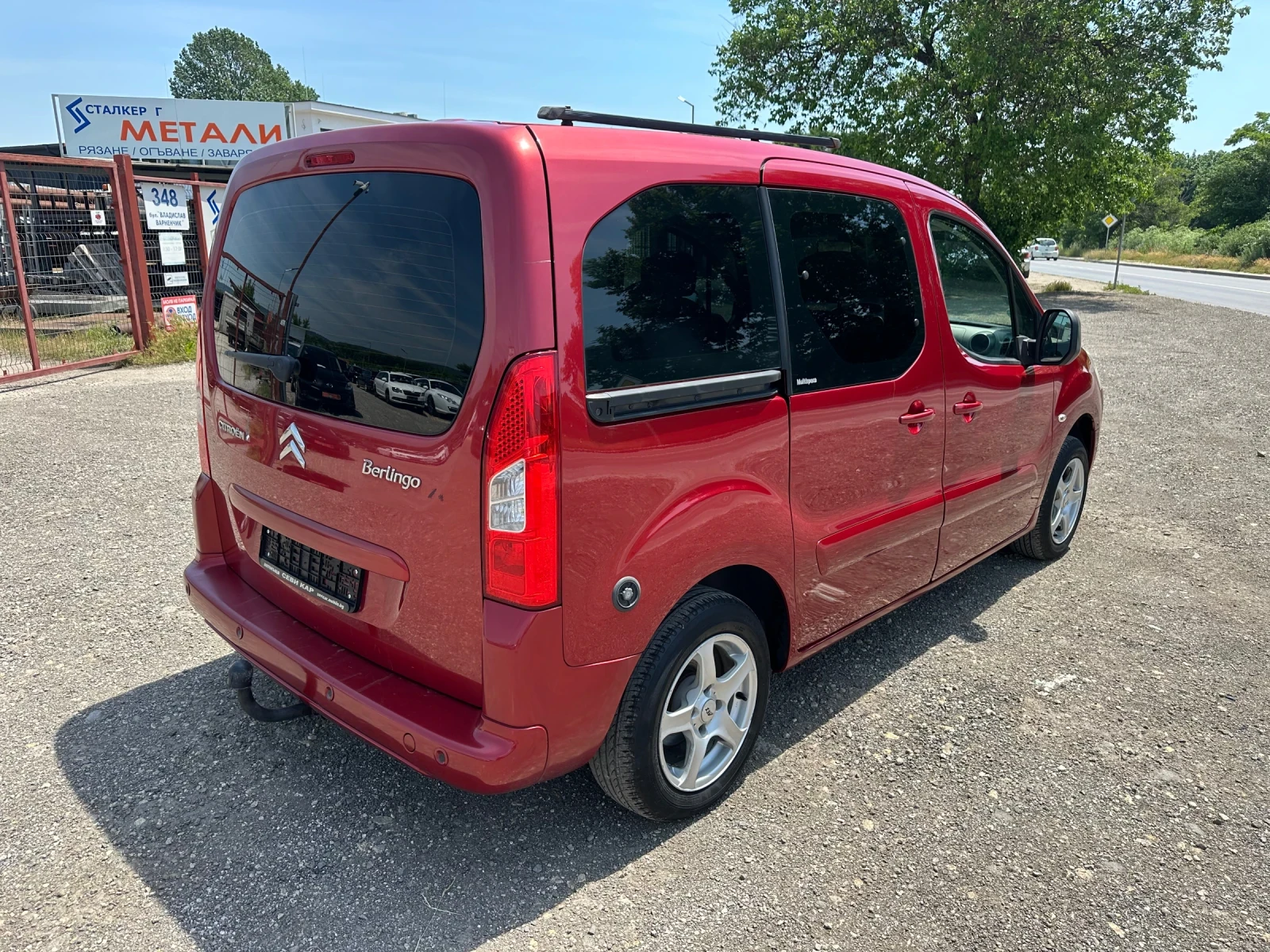 Citroen Berlingo 1.6i, Газово! Теглич! Климатроник! , снимка 7 - Автомобили и джипове - 54801406