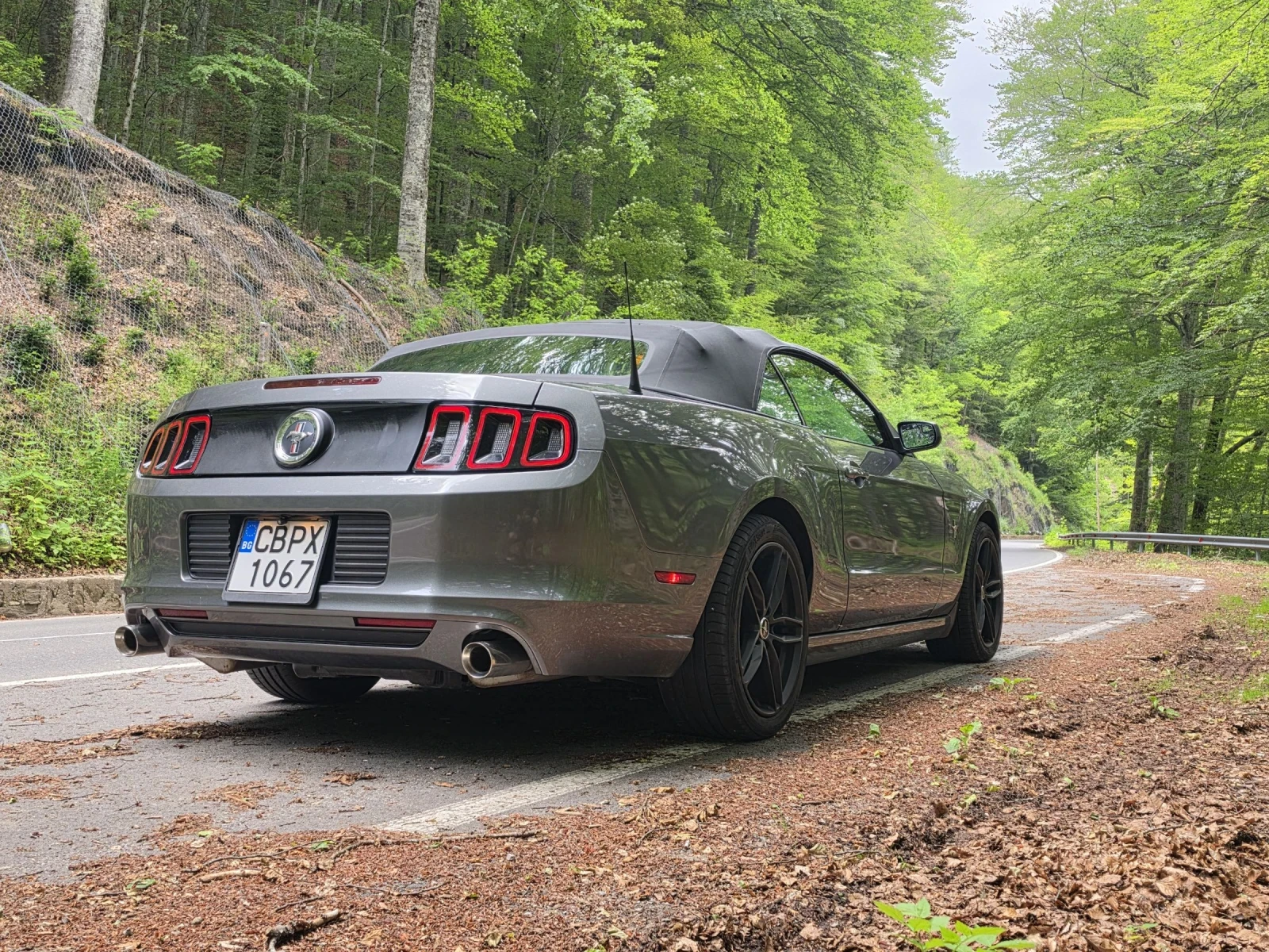 Ford Mustang 3.7 i, снимка 3 - Автомобили и джипове - 54899563