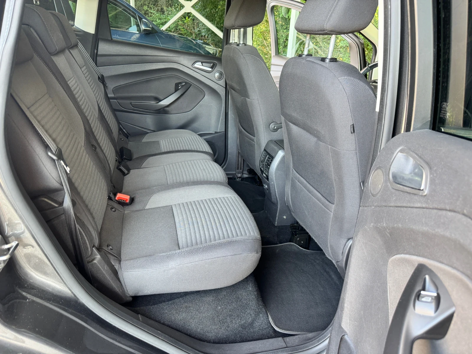 Ford C-max 1.5TDCI EURO 6B, снимка 13 - Автомобили и джипове - 54939171