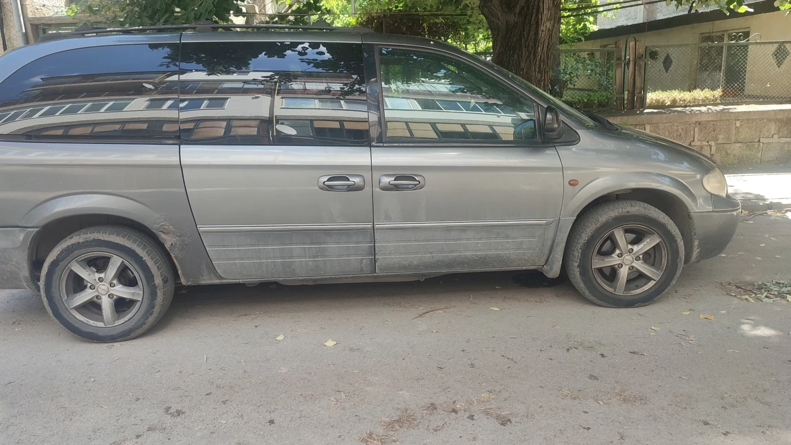 Chrysler Gr.voyager, снимка 8 - Автомобили и джипове - 55014791