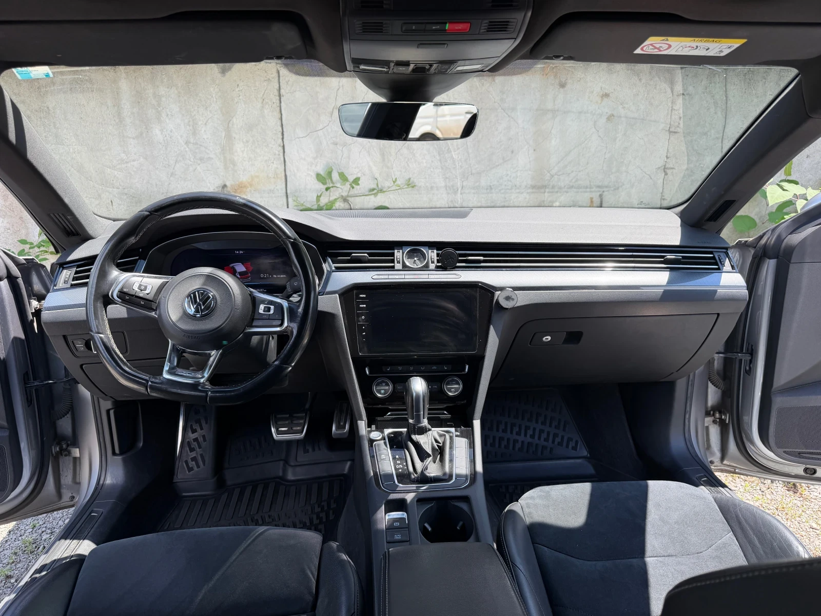 VW Arteon 2.0 TDI R-line, снимка 15 - Автомобили и джипове - 55155833