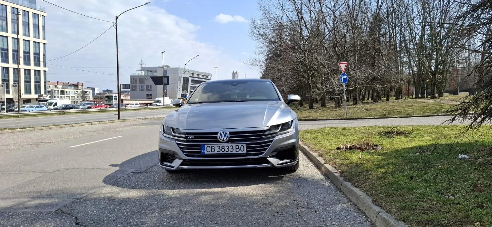 VW Arteon 2.0 TDI R-line, снимка 5 - Автомобили и джипове - 55155833