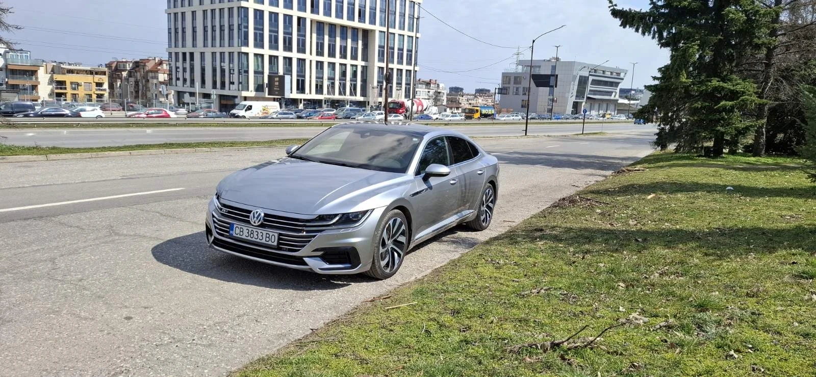 VW Arteon 2.0 TDI R-line, снимка 2 - Автомобили и джипове - 55155833