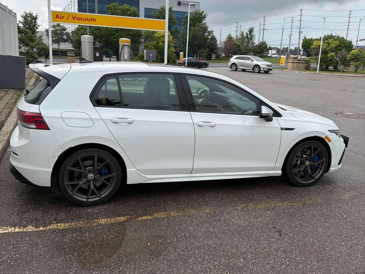 VW Golf R DSG / Harman Kardon / ОБДУХВАНЕ / CARFAX, снимка 3 - Автомобили и джипове - 55650049