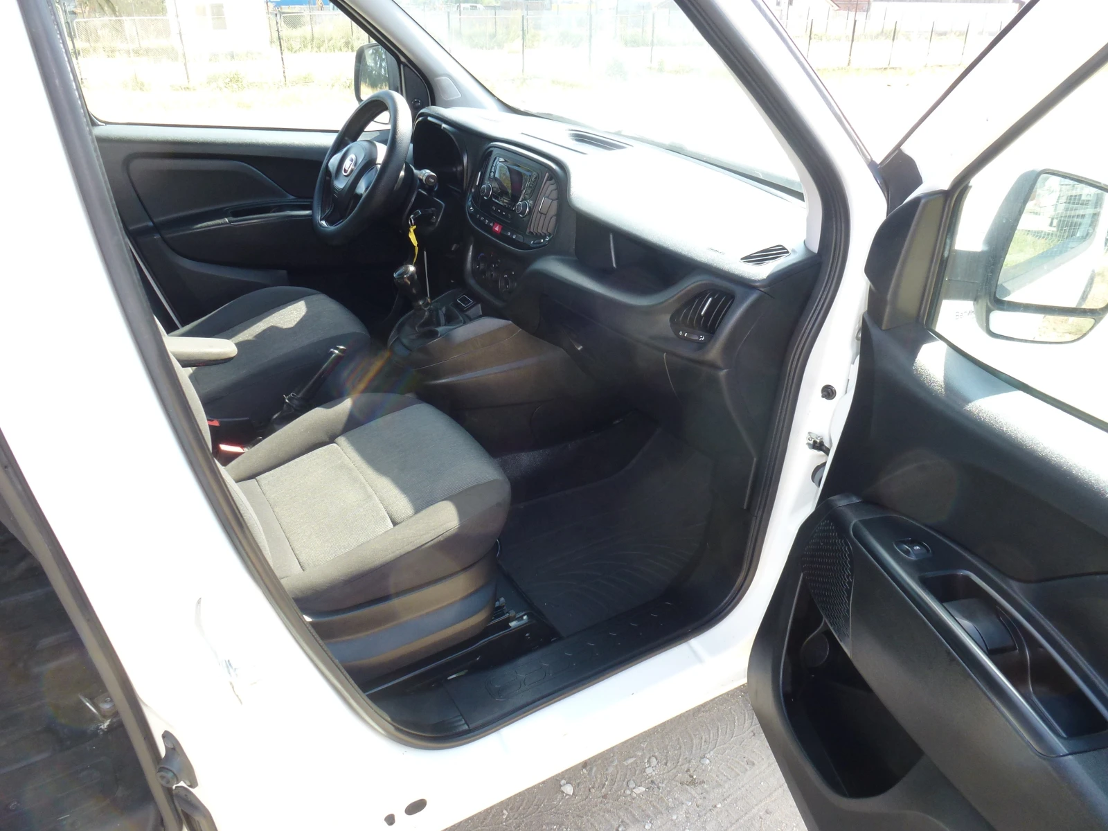 Fiat Doblo ТОП СЪСТОЯНИЕ, снимка 7 - Автомобили и джипове - 55665432