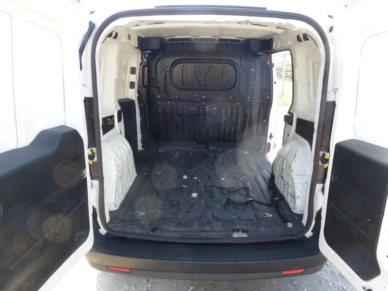 Fiat Doblo ТОП СЪСТОЯНИЕ, снимка 5 - Автомобили и джипове - 55665432
