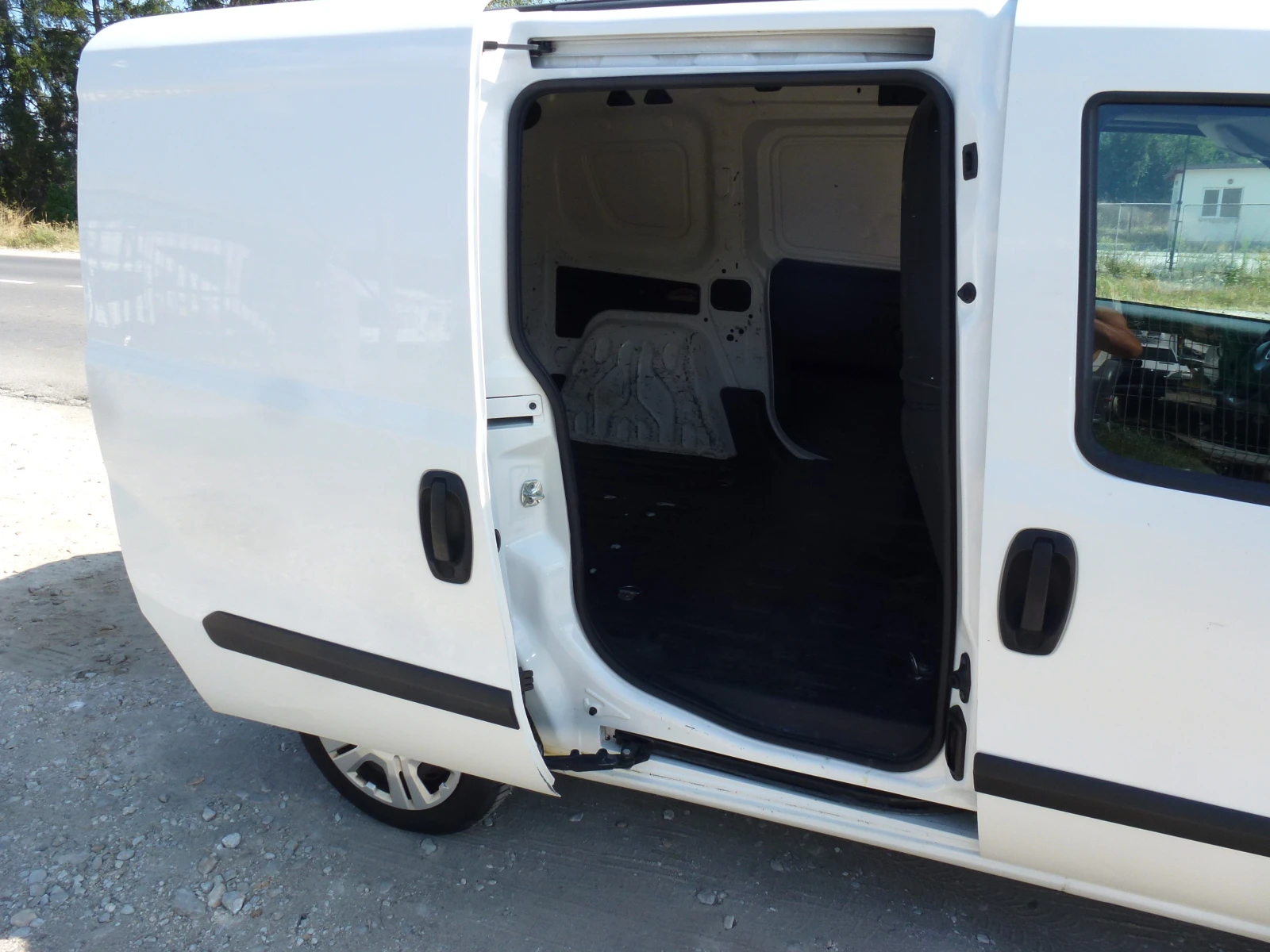 Fiat Doblo ТОП СЪСТОЯНИЕ, снимка 6 - Автомобили и джипове - 55665432