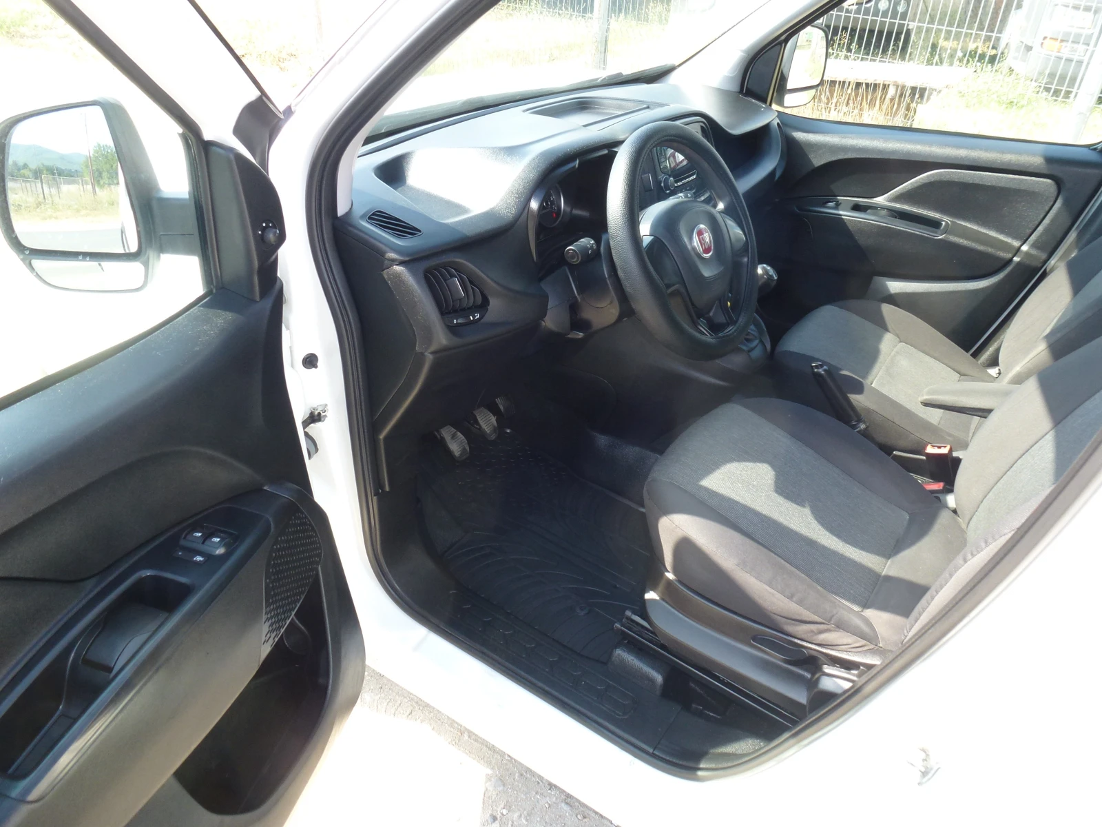 Fiat Doblo ТОП СЪСТОЯНИЕ, снимка 8 - Автомобили и джипове - 55665432