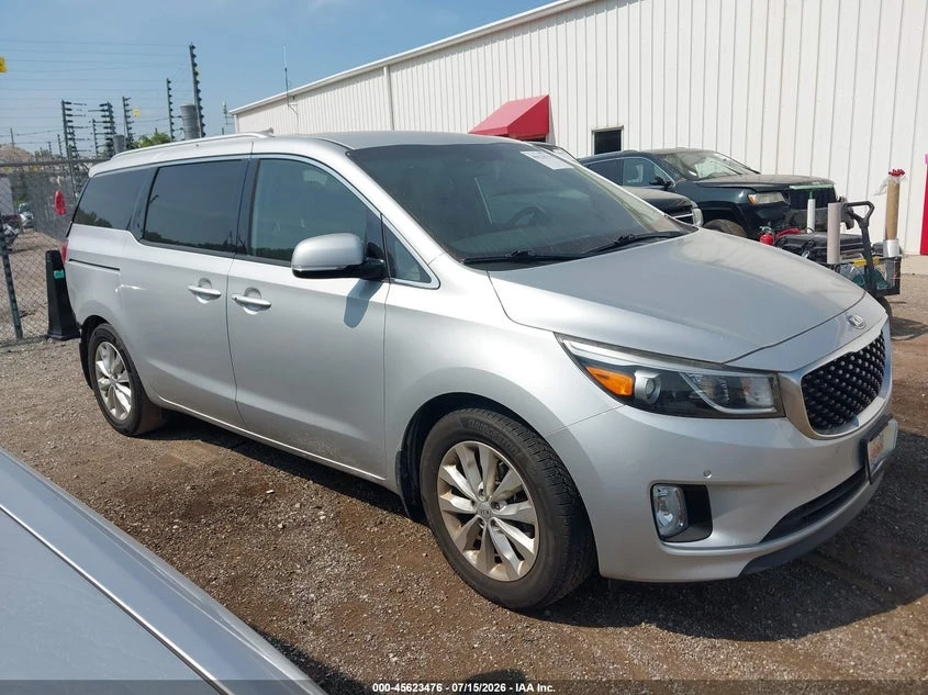 Kia Carnival 3.3l Sedona Ex, снимка 13 - Автомобили и джипове - 55816088