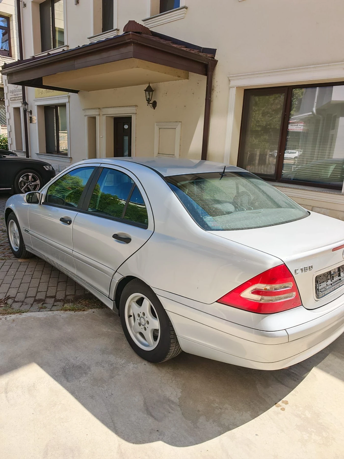 Mercedes-Benz C 180, снимка 13 - Автомобили и джипове - 55944649