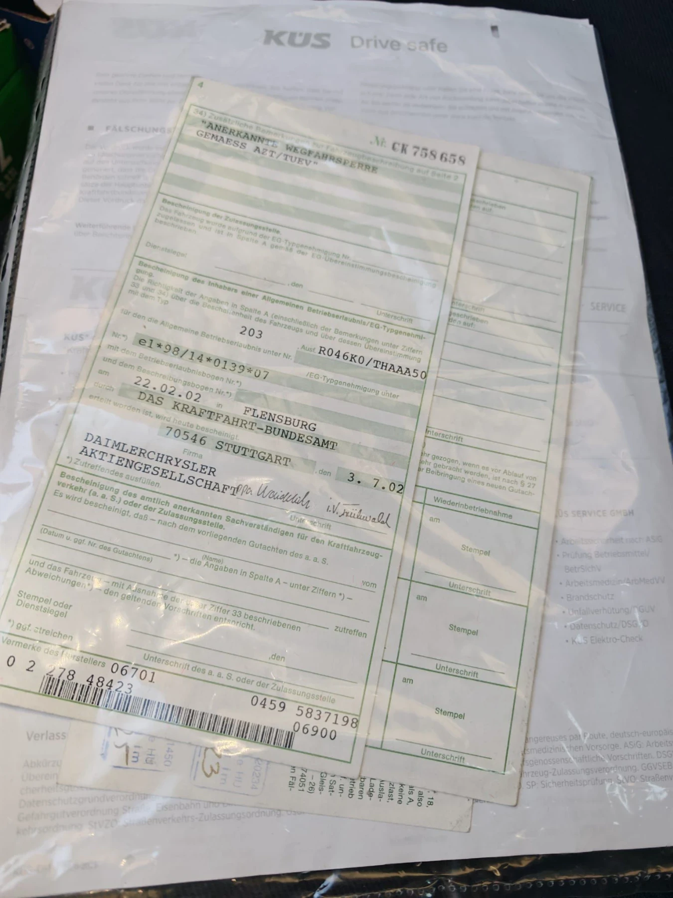 Mercedes-Benz C 180, снимка 14 - Автомобили и джипове - 55944649