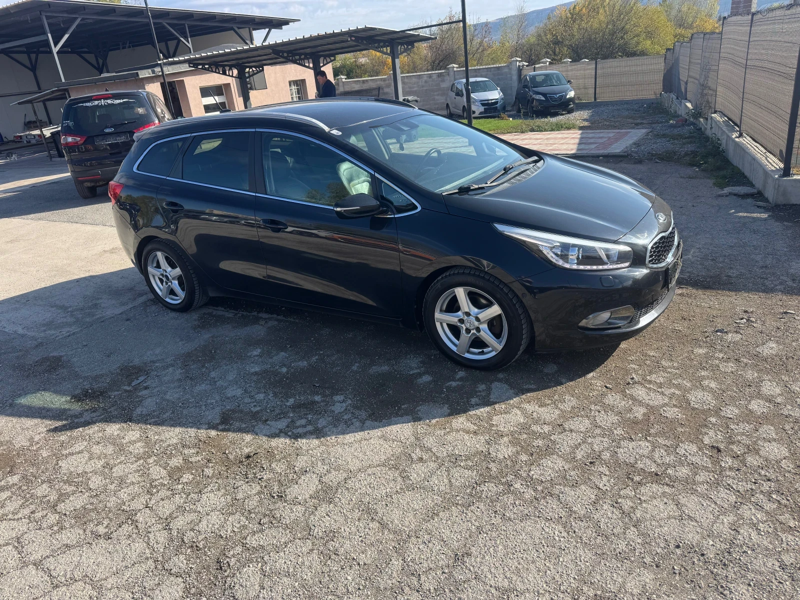 Kia Ceed 1.6 128 кожа нави подгрев 