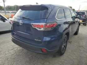 Toyota Highlander XLE - [4] 