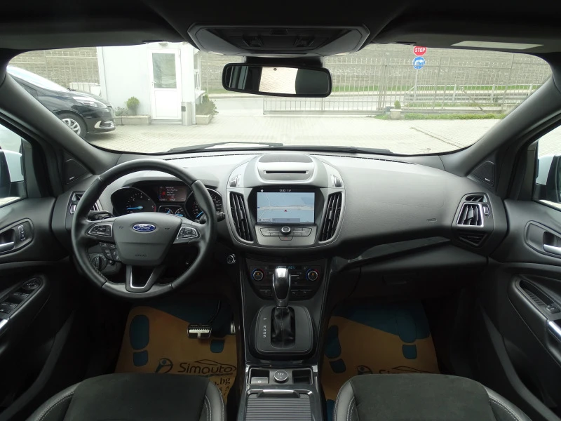 Ford Kuga ST-Line 2.0TDCi 4x4 Панорама Дистроник Кожа, снимка 10 - Автомобили и джипове - 40437424