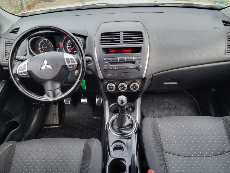 Mitsubishi ASX 1.6-БЕНЗИН-ТОП, снимка 13 - Автомобили и джипове - 48296447