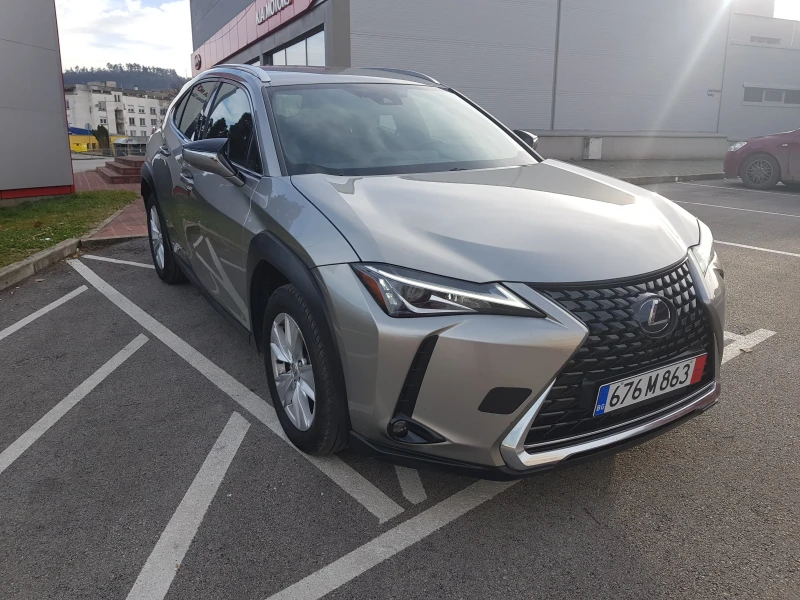 Lexus UX 250h Hybrid , снимка 2 - Автомобили и джипове - 48346761