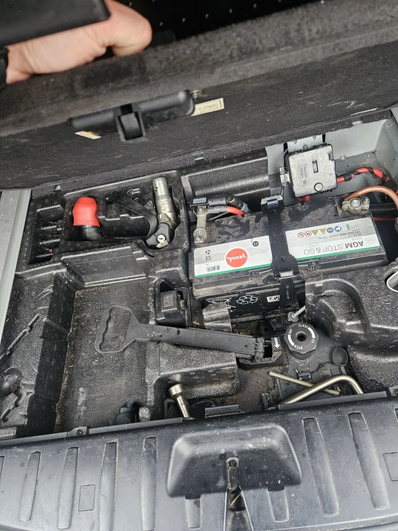 BMW X3 2.0d Ръчни, снимка 13 - Автомобили и джипове - 53300471