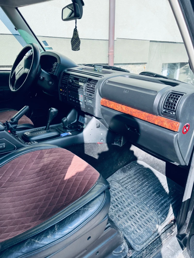 Land Rover Discovery 4.0 LPG, снимка 14 - Автомобили и джипове - 53326795