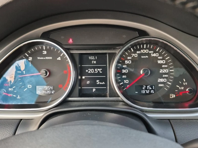 Audi Q7 * 3.0L TDI * CARFAX * БЕЗ ПЪРВОНАЧАЛНА ВНОСКА, снимка 9 - Автомобили и джипове - 53363105