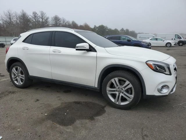 Mercedes-Benz GLA 250 4MATIC, снимка 3 - Автомобили и джипове - 47760018