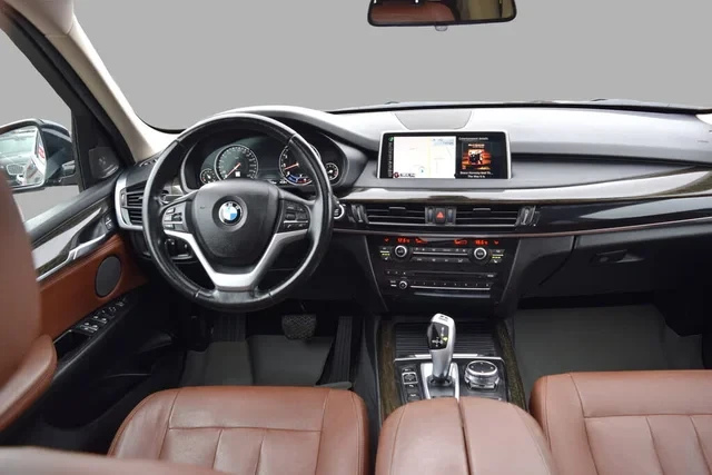 BMW X5 xDrive35i /PANO#УНИКАТ# !FULL!, снимка 7 - Автомобили и джипове - 54996546