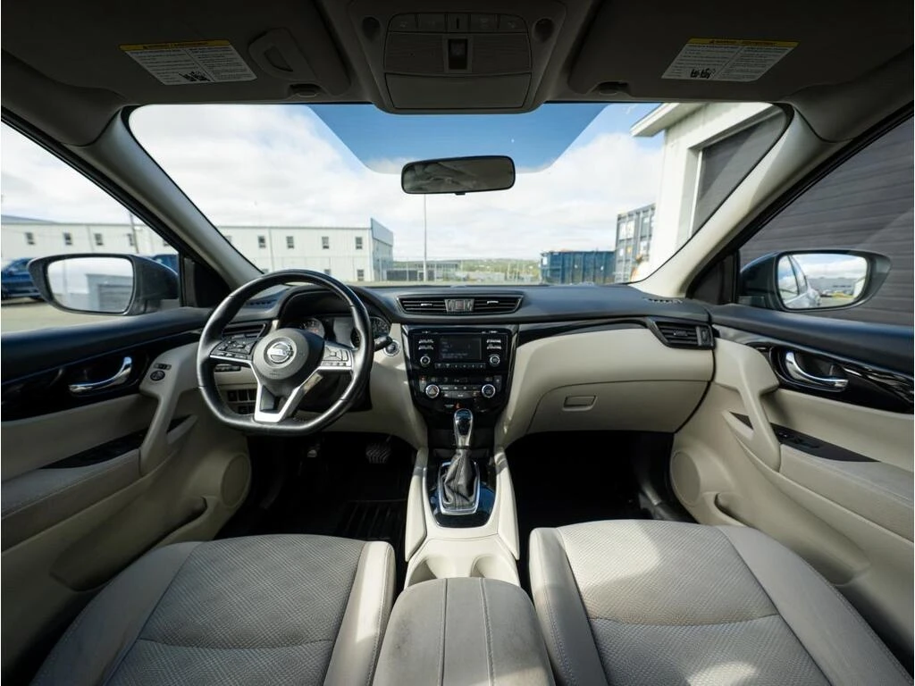 Nissan Rogue * Sv Awd Cvt * CARFAX *    | Mobile.bg   10