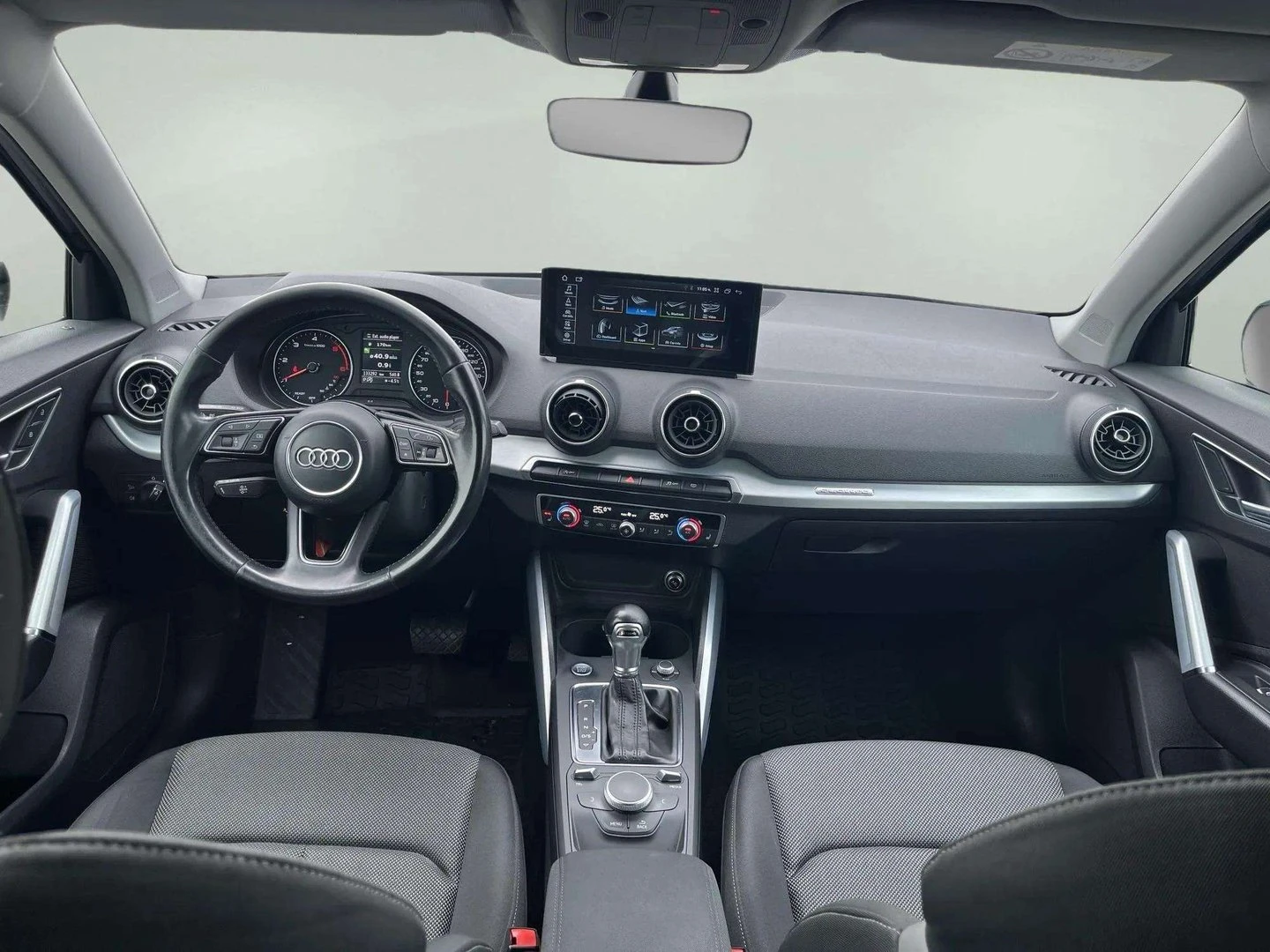 Audi Q2 Sport 2.0 TDI quattro - изображение 7