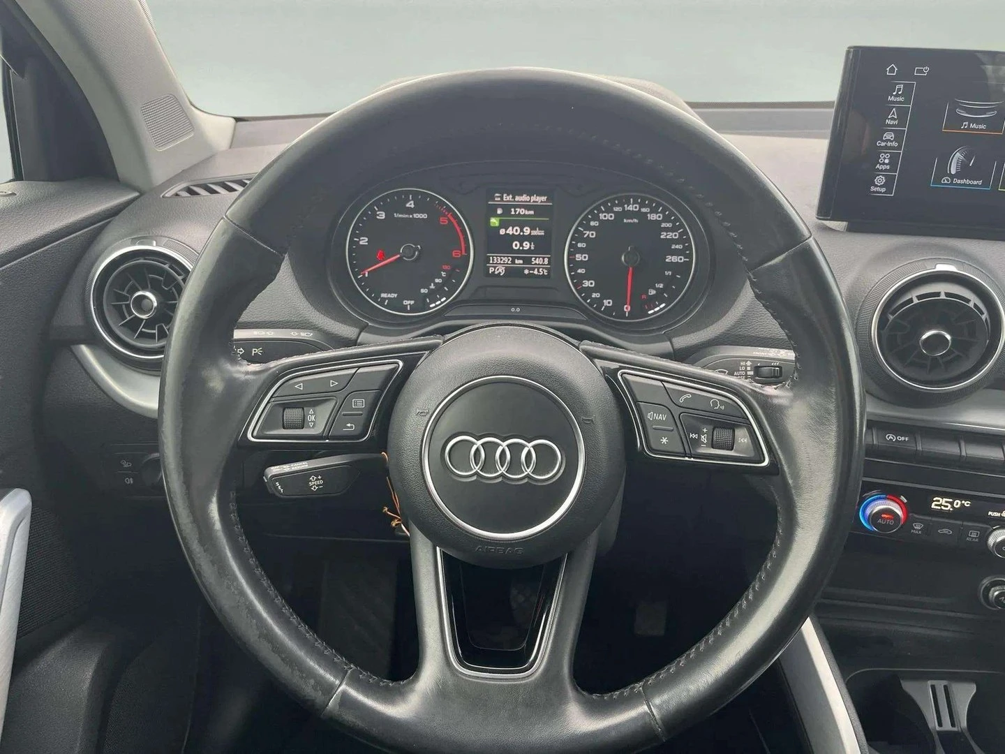 Audi Q2 Sport 2.0 TDI quattro - изображение 10