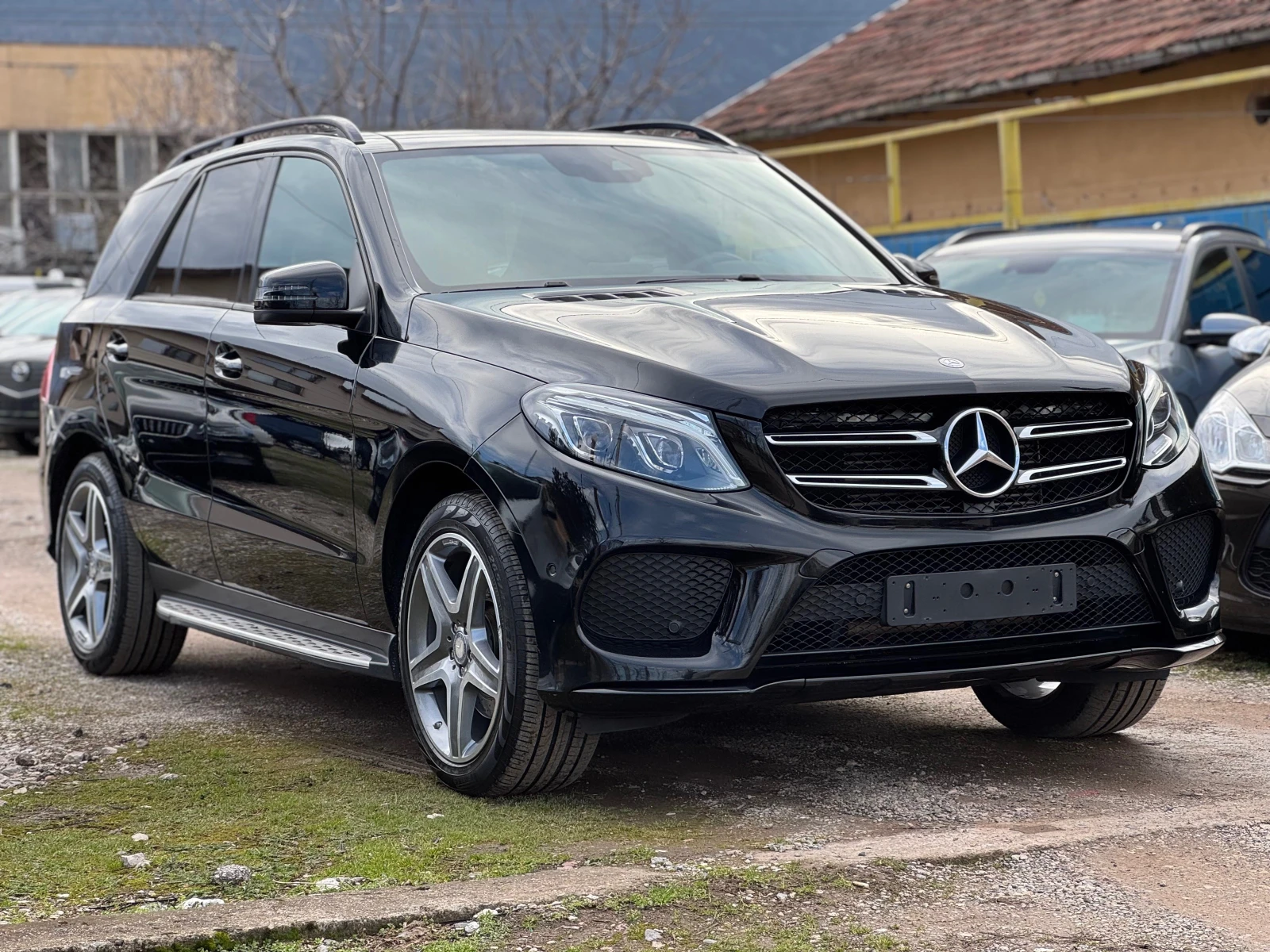 Mercedes-Benz GLE 250 d* AMG-Line* 4matic* NAVI* LED | Mobile.bg � ����������� 1