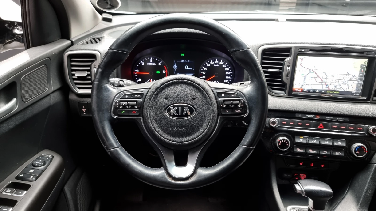 Kia Sportage 2.0 4WD PRESTIGE autogeorge.com, снимка 12 - Автомобили и джипове - 54132130