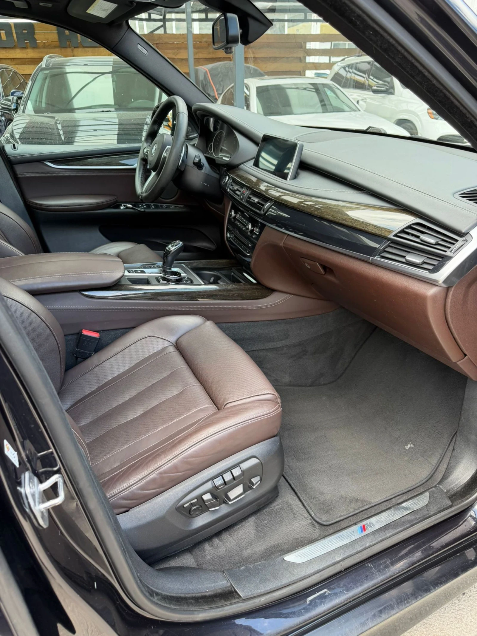 BMW X5 3.5I, снимка 11 - Автомобили и джипове - 54768108