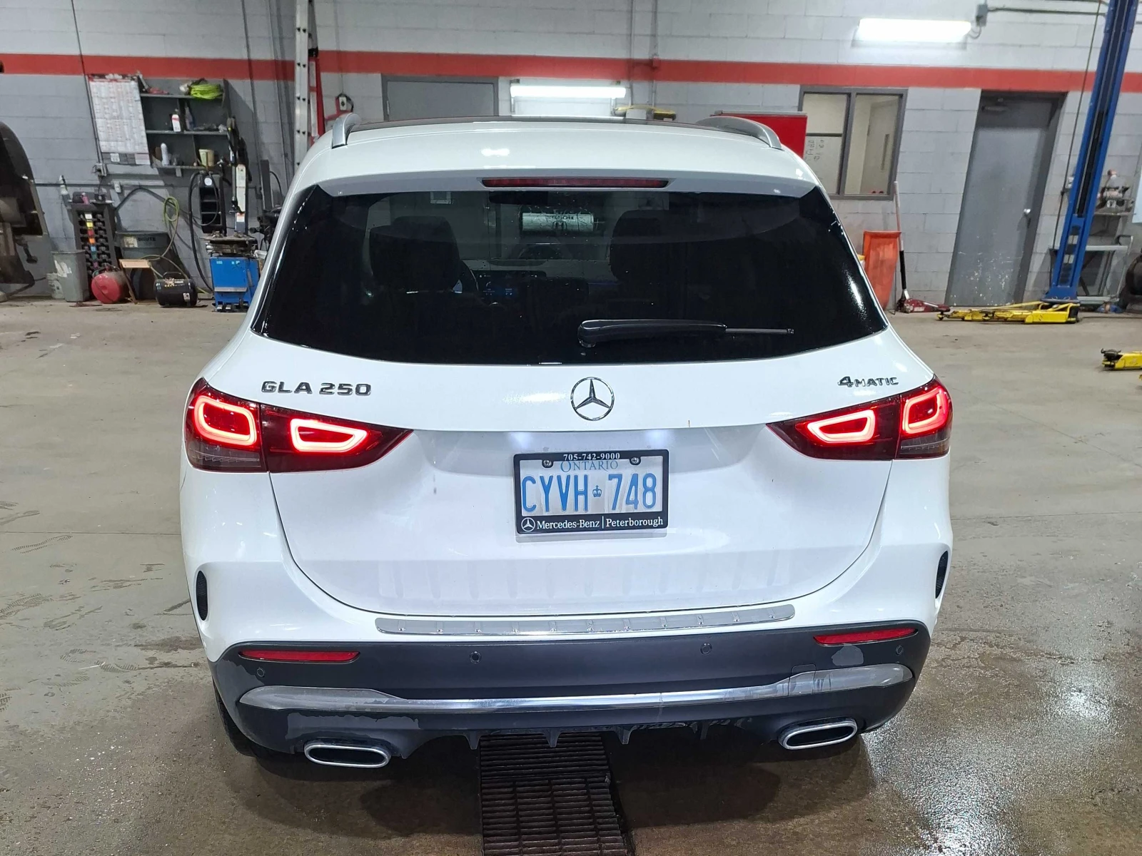 Mercedes-Benz GLA 250 * CARFAX * АВТО КРЕДИТ * , снимка 5 - Автомобили и джипове - 54878887