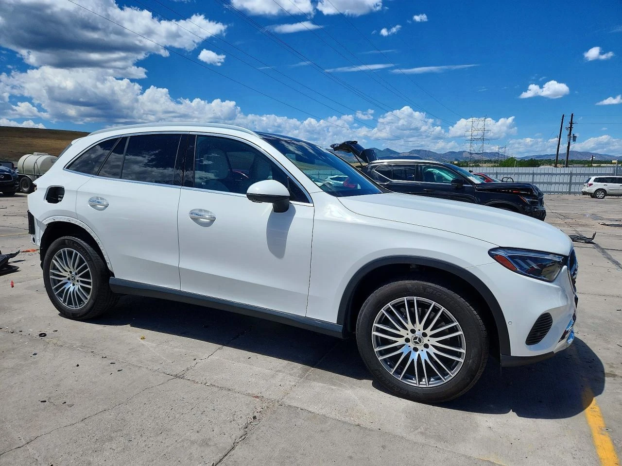 Mercedes-Benz GLC 300 2.0l 4Matic, снимка 4 - Автомобили и джипове - 55773174