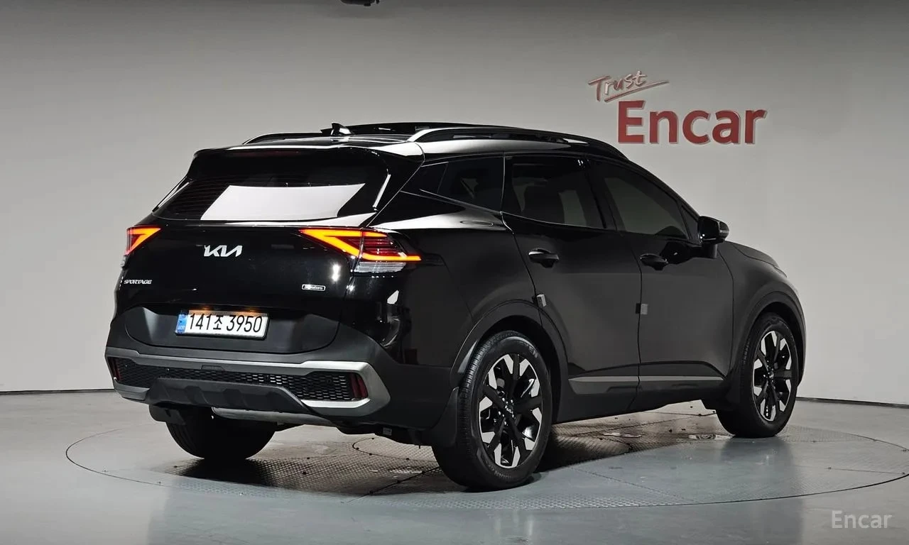 Kia Sportage * Gasoline 1.6 Turbo 2WD * БЕЗ ПЪРВОНАЧАЛНА ВНОСКА, снимка 2 - Автомобили и джипове - 55898275