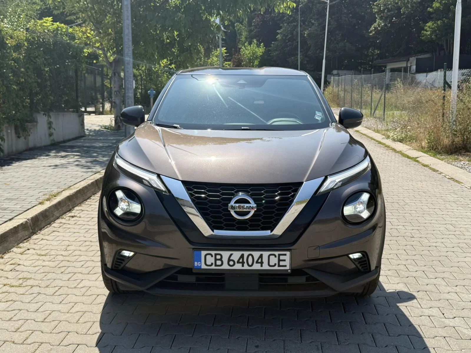Nissan Juke .0 DIG-T Tekna A/T, снимка 7 - Автомобили и джипове - 56012011
